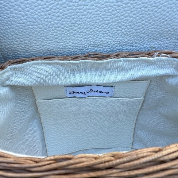 Tommy Bahama Picnic Basket Crossbody Purse - EUC - Picture 8 of 10